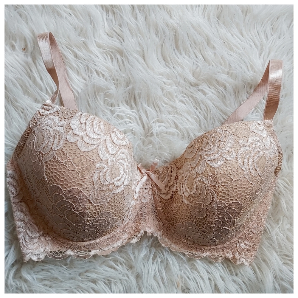 3/$20 38DD Beige Lace Demi Underwire Lined Bra